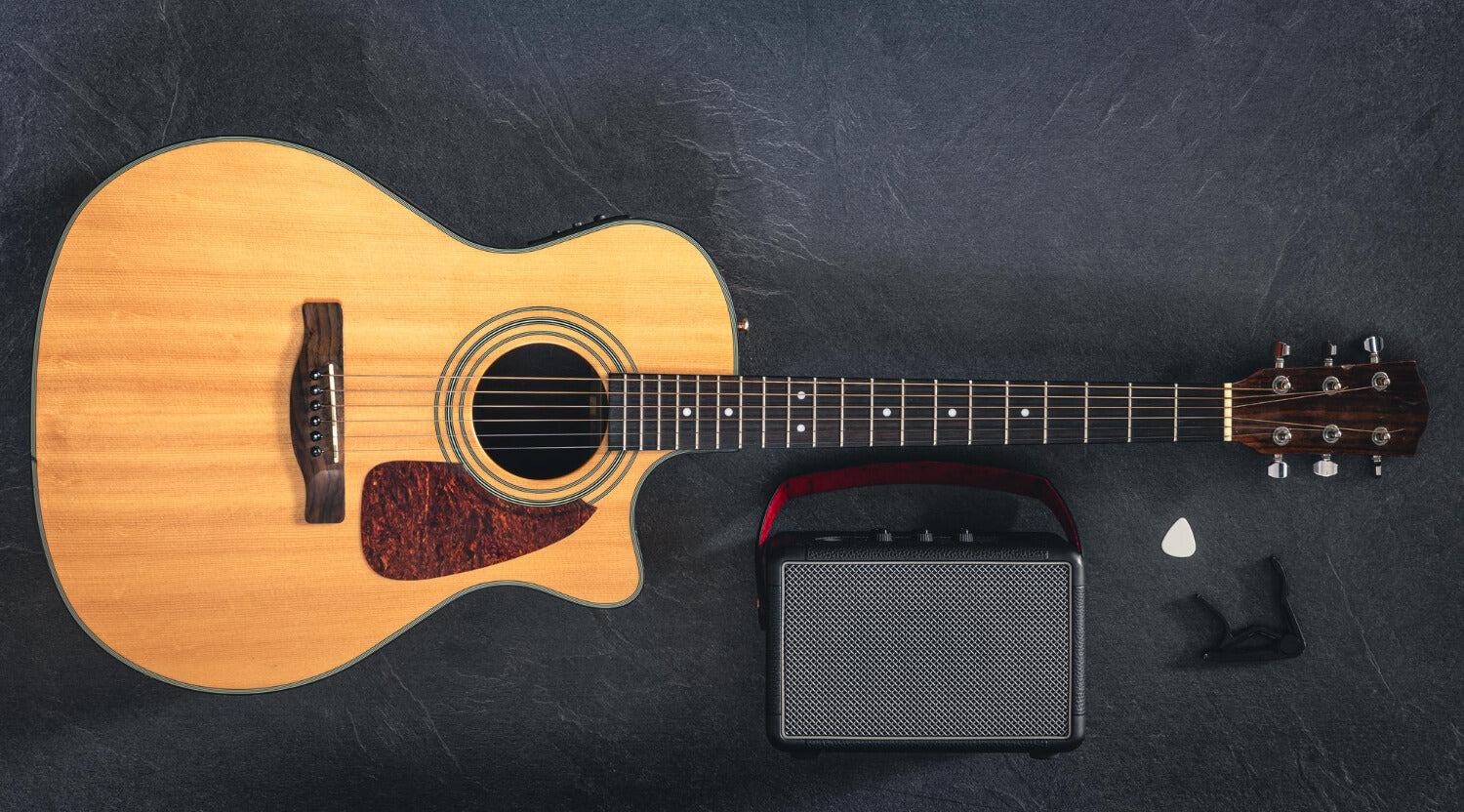 HERTZ ACOUSTIC GUITAR